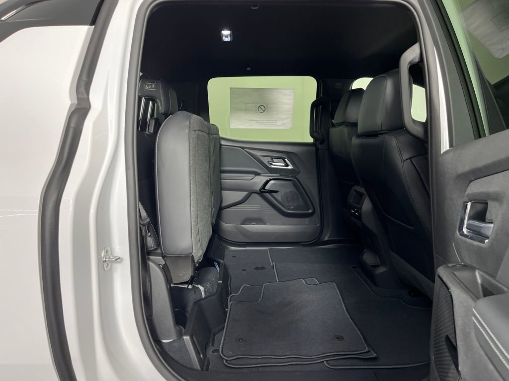 New 2026 Chevrolet Silverado EV LT AWD/4WD image 12