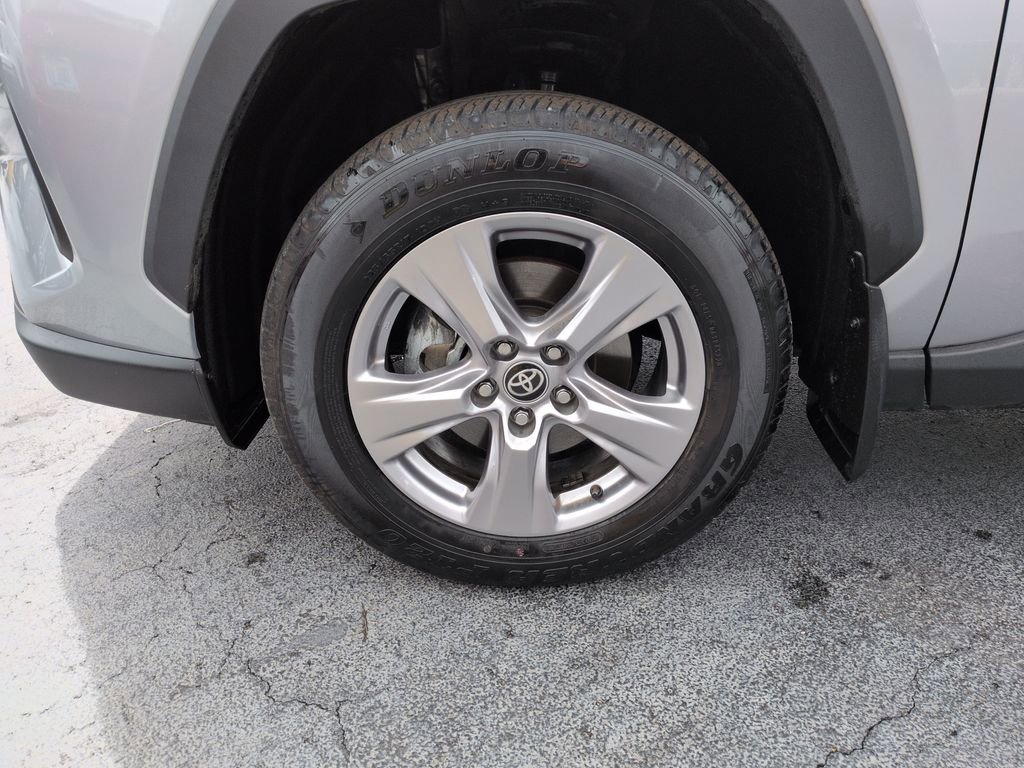Certified 2023 Toyota RAV4 XLE AWD/4WD image 27