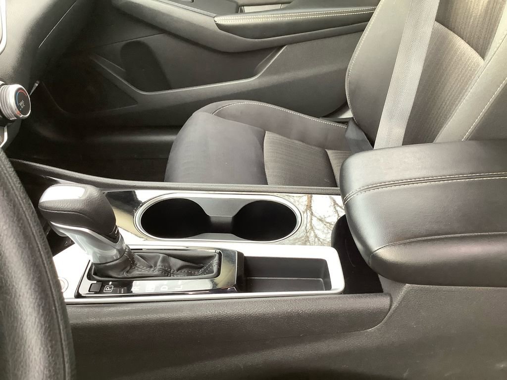 Used 2024 Nissan Altima 2.5 SV image 23