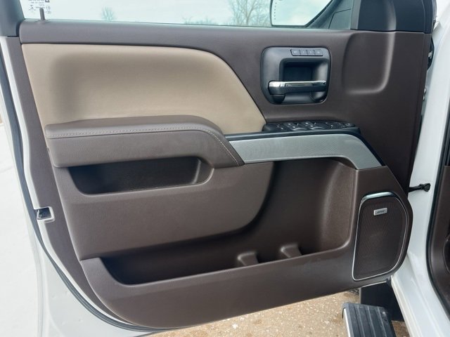 Used 2017 Chevrolet Silverado 1500 LTZ Z71 w/ LTZ Plus Package image 10