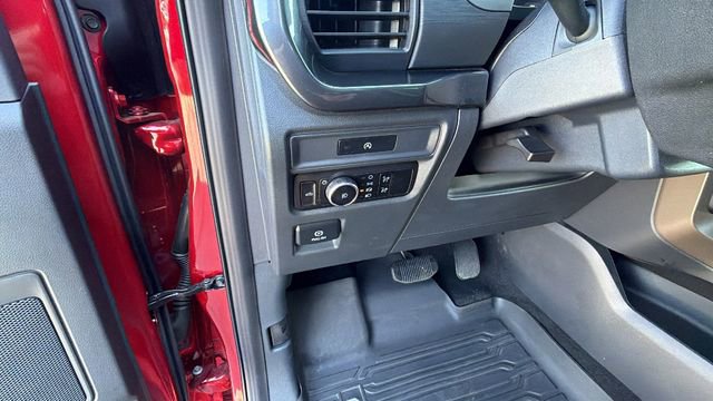 Used 2025 Ford F150 STX w/ Equipment Group 201A FX4 AWD/4WD image 31