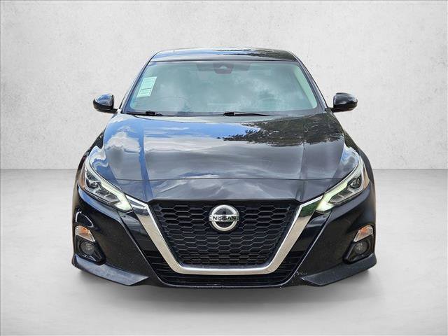 Used 2020 Nissan Altima 2.0 Platinum FWD video 2