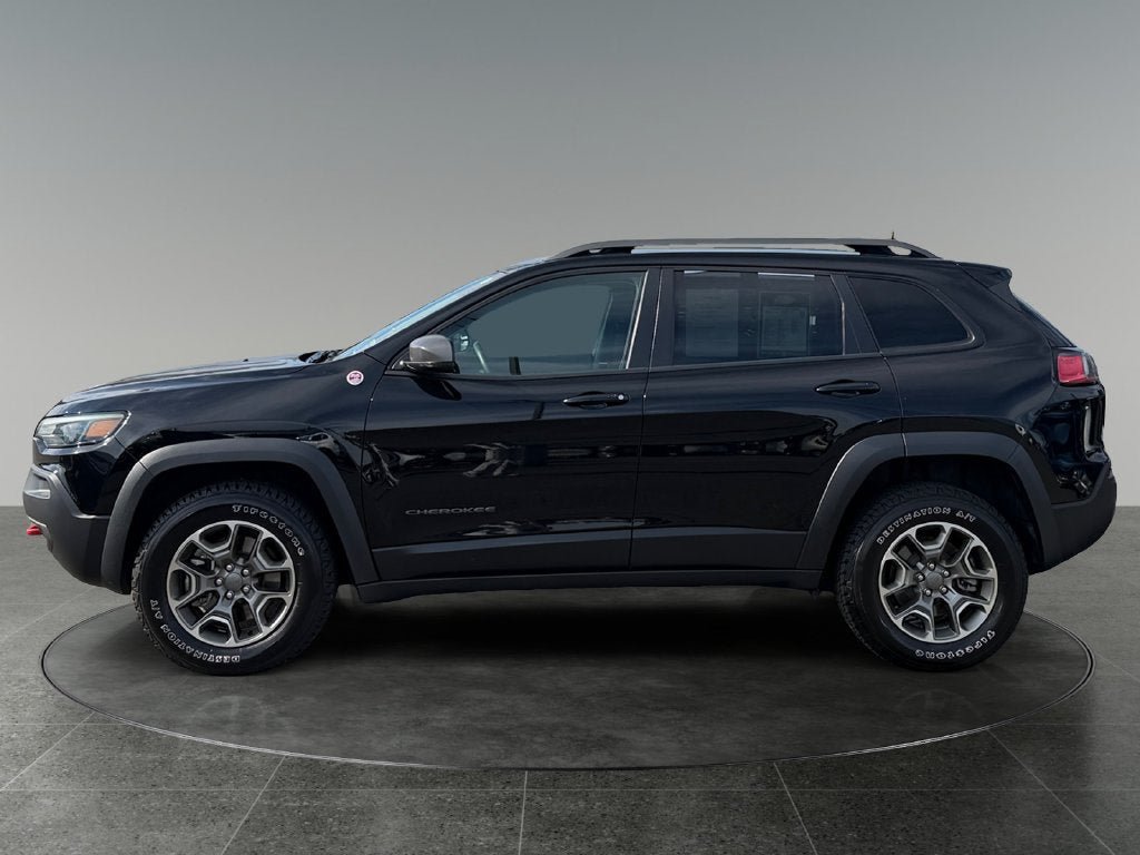 Used 2021 Jeep Cherokee Trailhawk w/ Trailer Tow Group AWD/4WD image 6