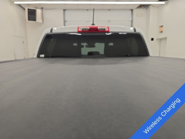 Used 2024 Chevrolet Colorado Z71 w/ Z71 Convenience Package 2 AWD/4WD image 16