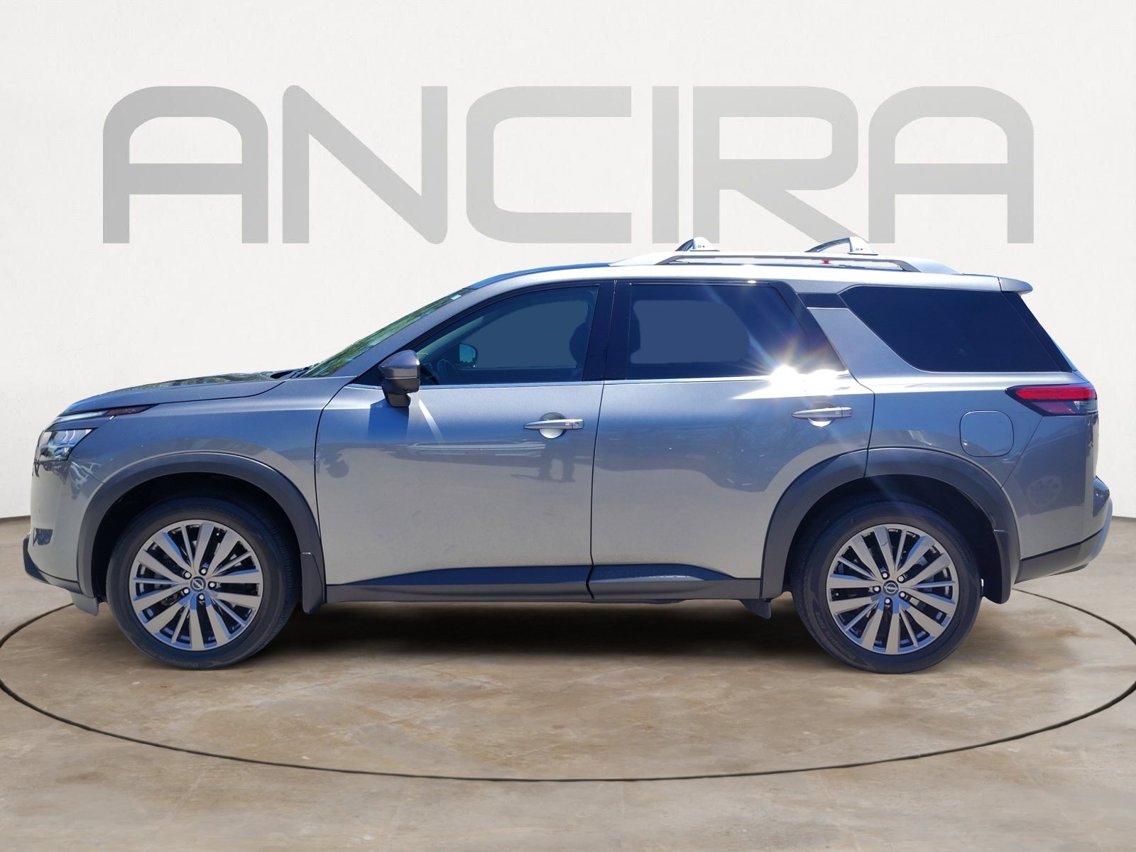 Used 2024 Nissan Pathfinder SL w/ SL Premium Package AWD/4WD image 11