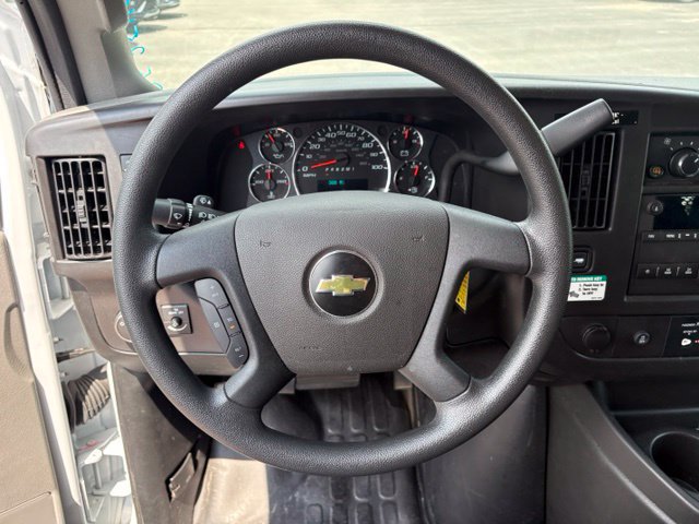 Used 2025 Chevrolet Express 2500 w/ Driver Convenience Package RWD image 33