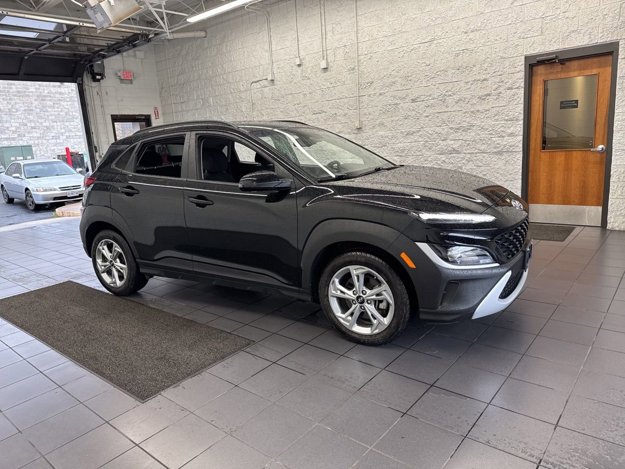 Used 2023 Hyundai Kona SEL w/ Cargo Package