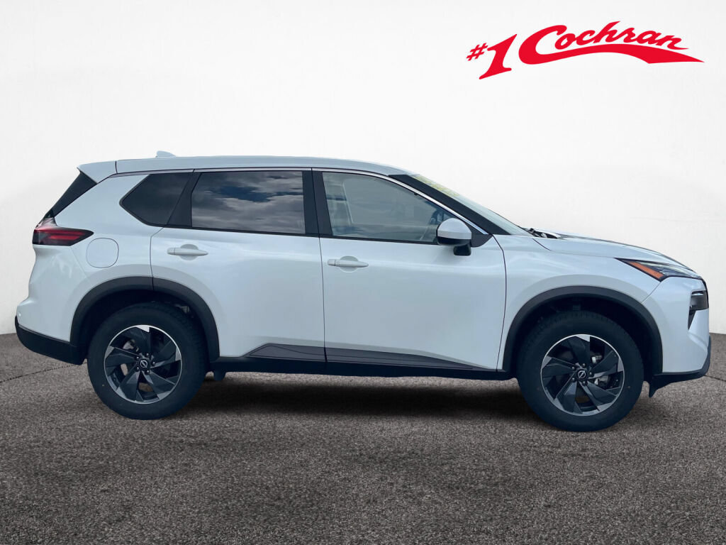 Used 2025 Nissan Rogue SV AWD/4WD image 28