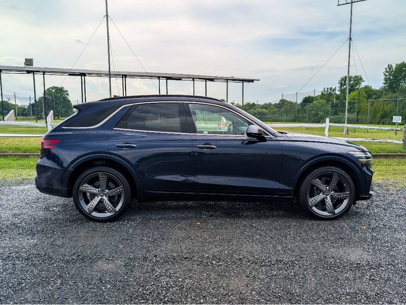 Used 2024 Genesis GV70 3.5T Sport w/ Sport Prestige Package AWD/4WD image 4