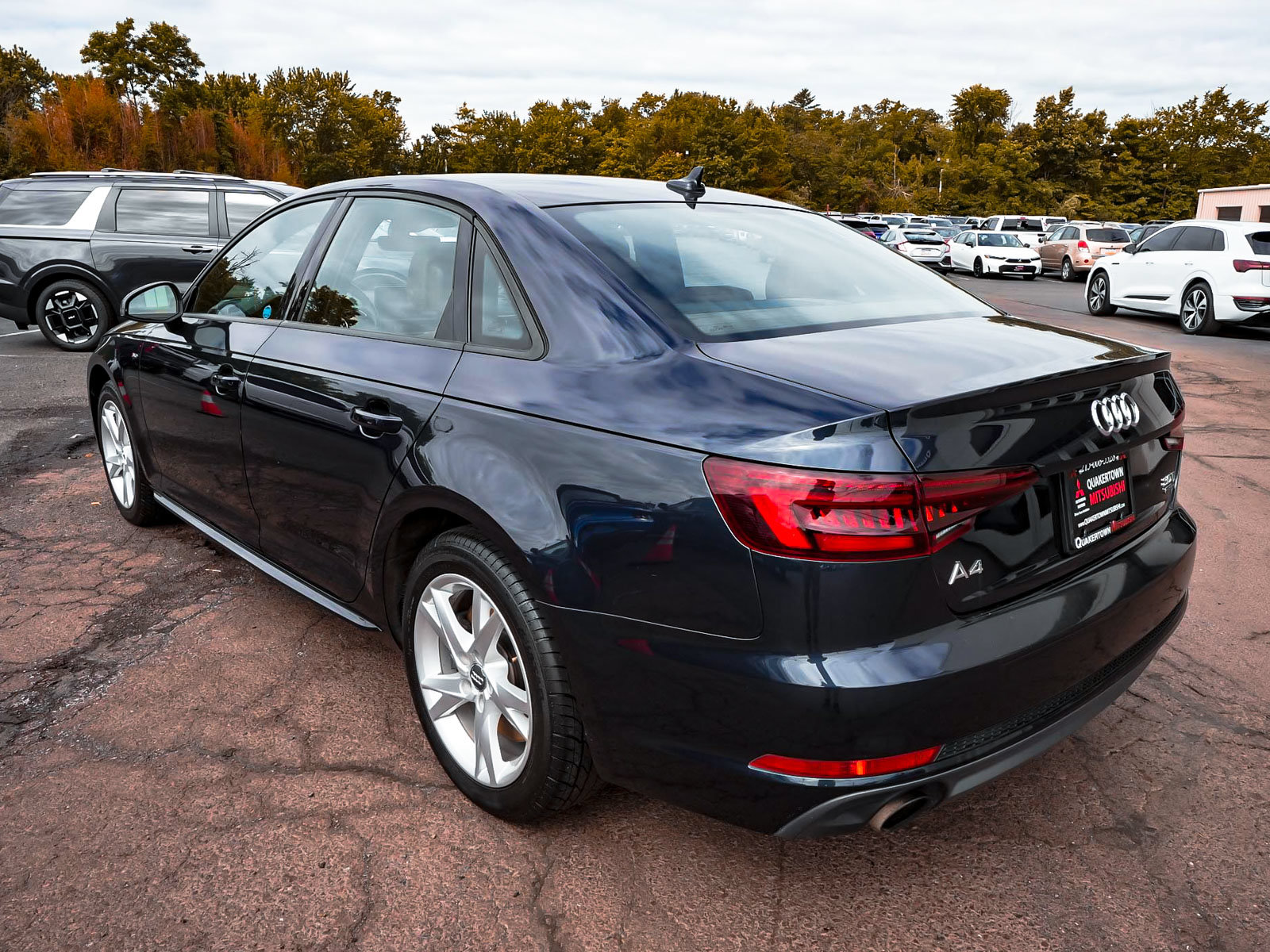 Used 2018 Audi A4 2.0T Premium w/ Convenience Package AWD/4WD image 4