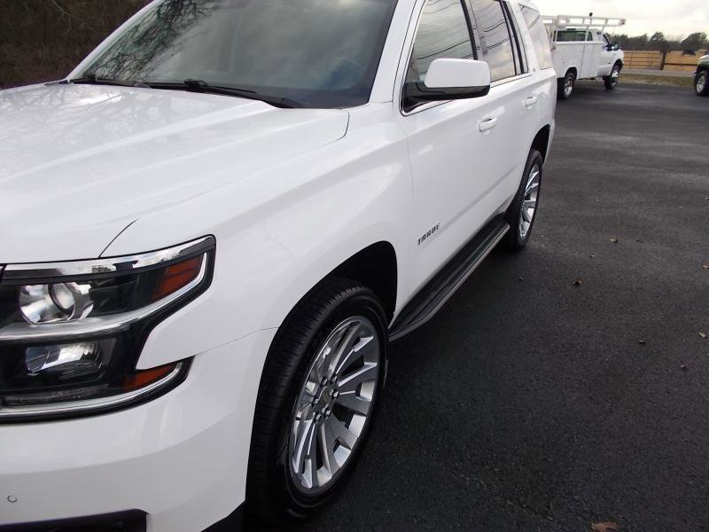 Used 2018 Chevrolet Tahoe LT w/ Luxury Package RWD image 8