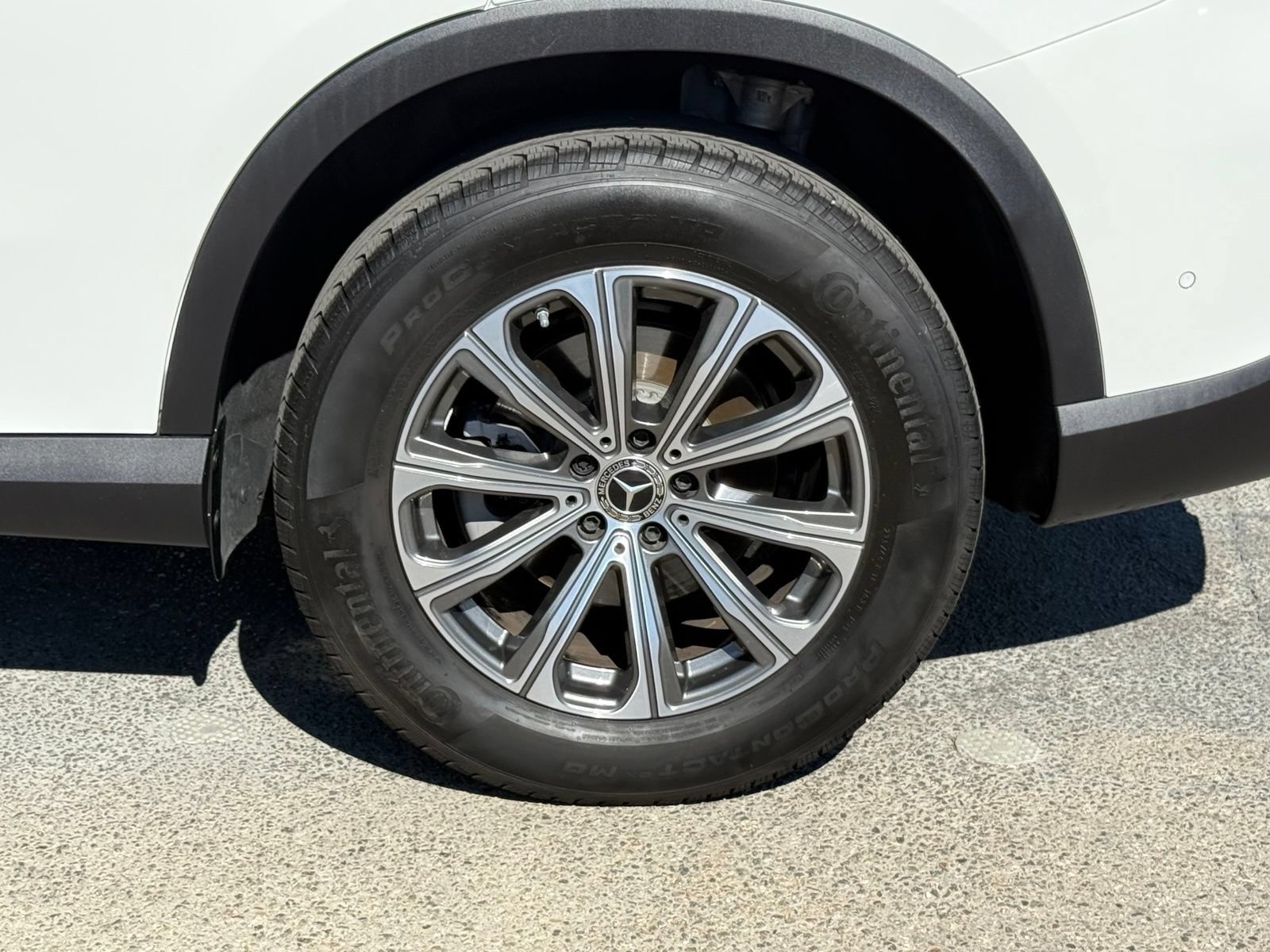 Used 2025 Mercedes-Benz GLC 300 image 19