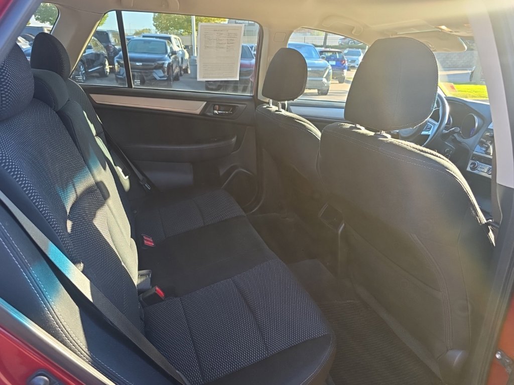 Used 2015 Subaru Outback 2.5i Premium AWD/4WD image 9