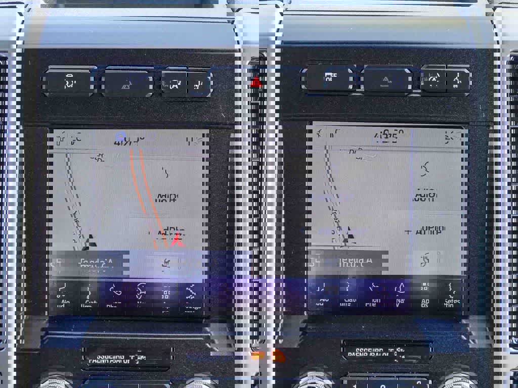 Used 2020 Ford F150 Lariat w/ Equipment Group 502A Luxury image 12