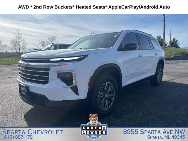 Used 2025 Chevrolet Traverse LT image 7