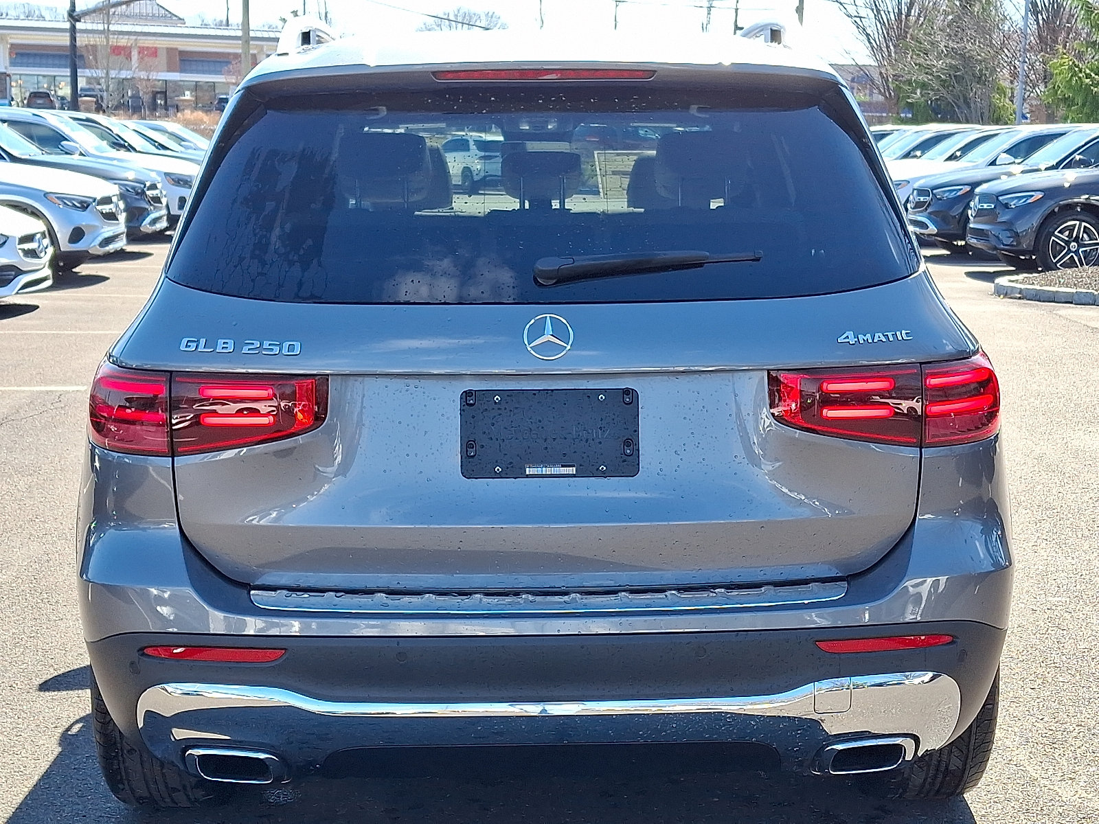 New 2026 Mercedes-Benz GLB 250 4MATIC image 5