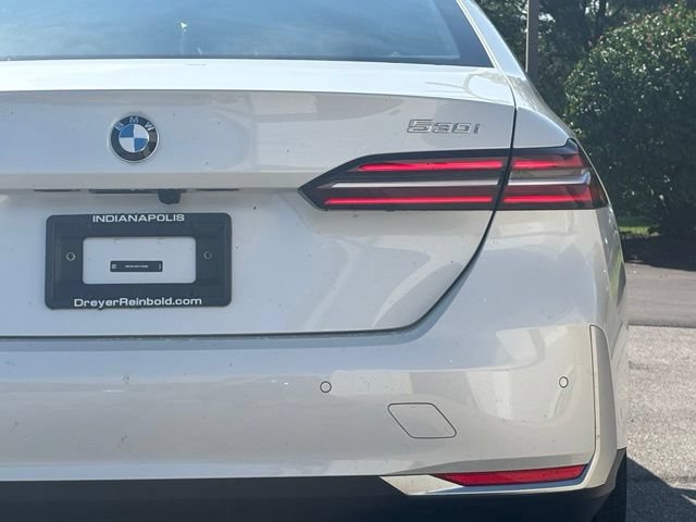 New 2027 BMW 530i xDrive w/ Premium Package AWD/4WD image 5