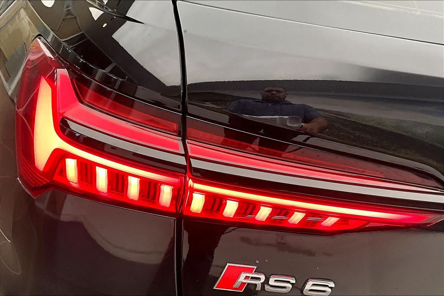 Used 2021 Audi RS 6 AWD/4WD image 27