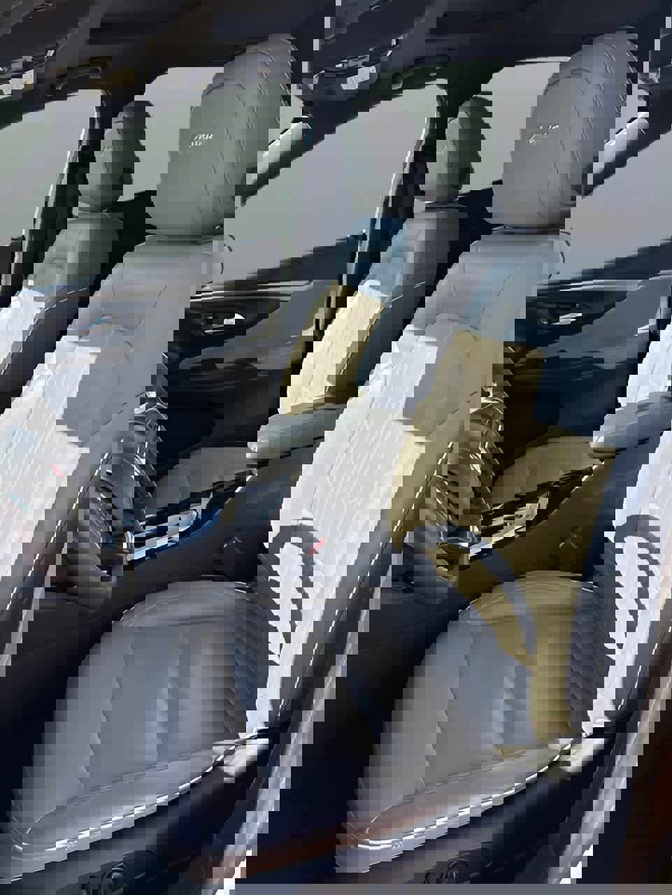 Used 2024 Buick Envista Avenir image 9