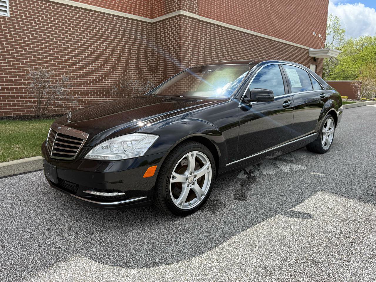 Used 2013 Mercedes-Benz S 550 4MATIC image 4