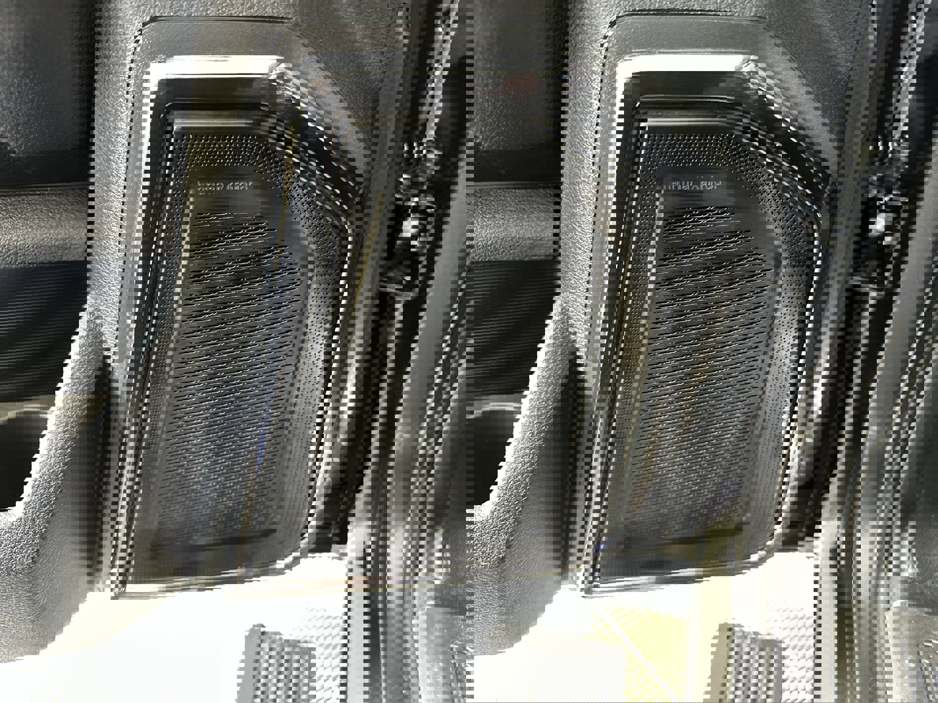 Used 2023 RAM 2500 Limited image 61