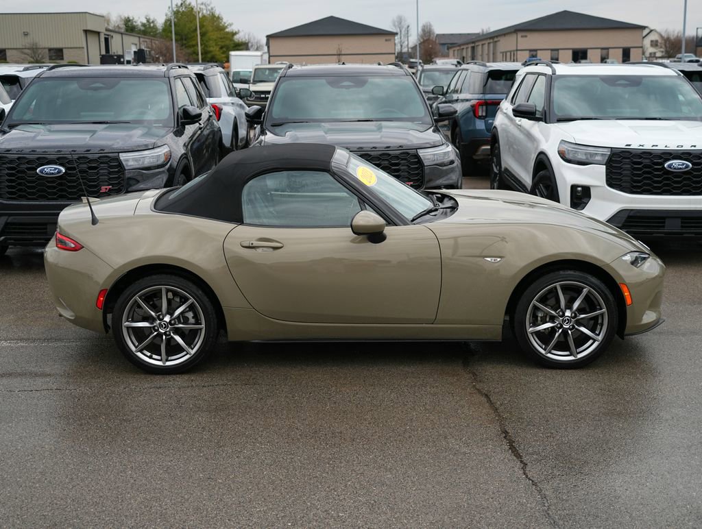 Used 2023 MAZDA MX-5 Miata Grand Touring image 4
