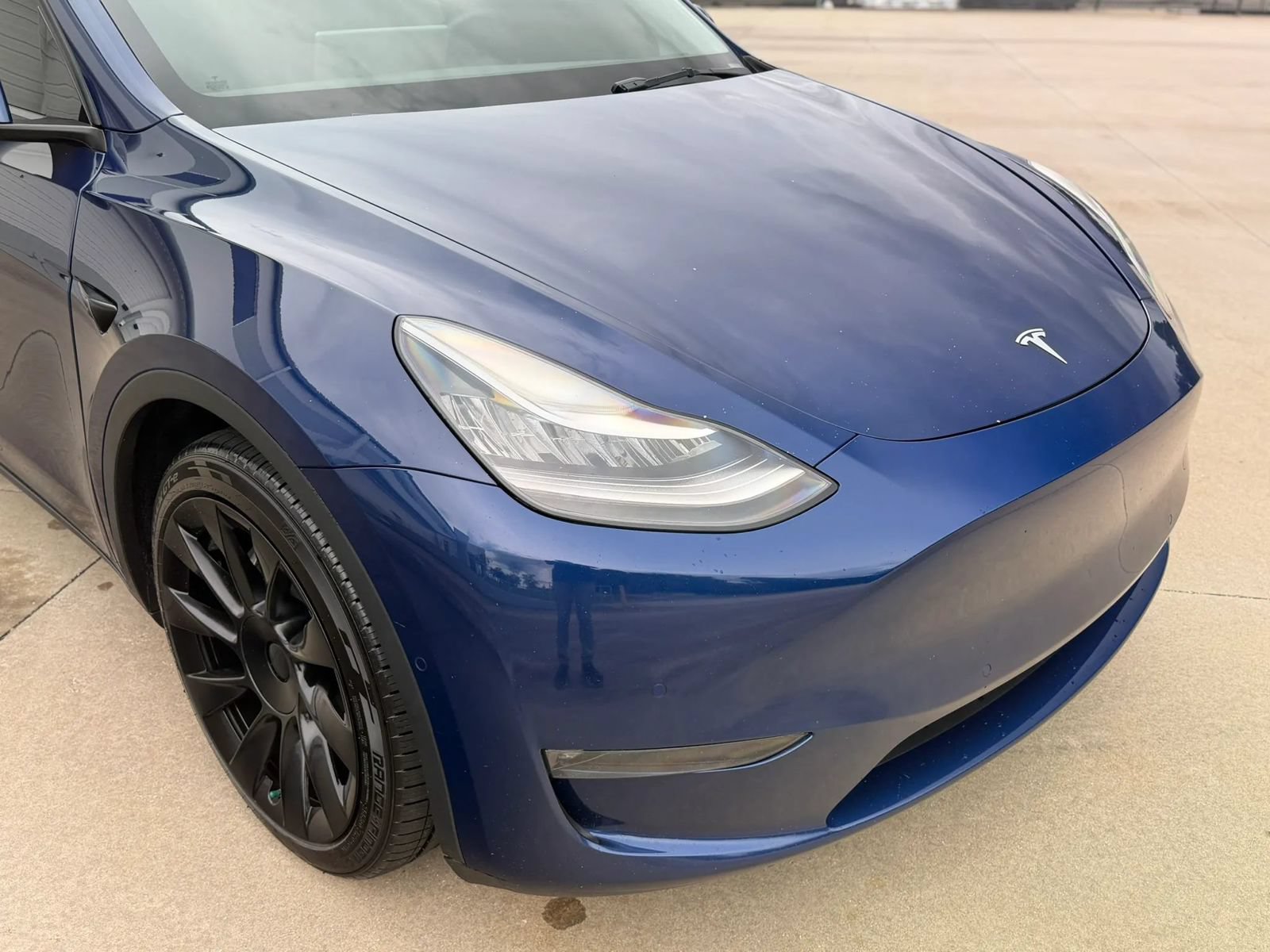 Used 2022 Tesla Model Y Long Range AWD/4WD image 5