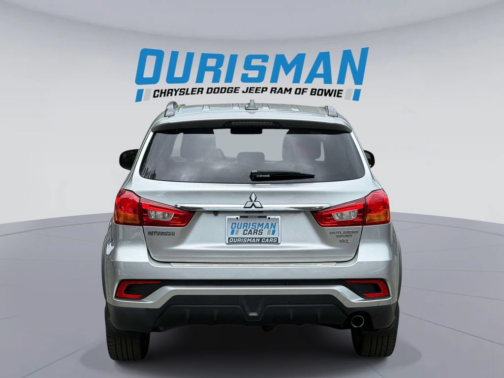 Used 2018 Mitsubishi Outlander Sport SEL FWD image 3