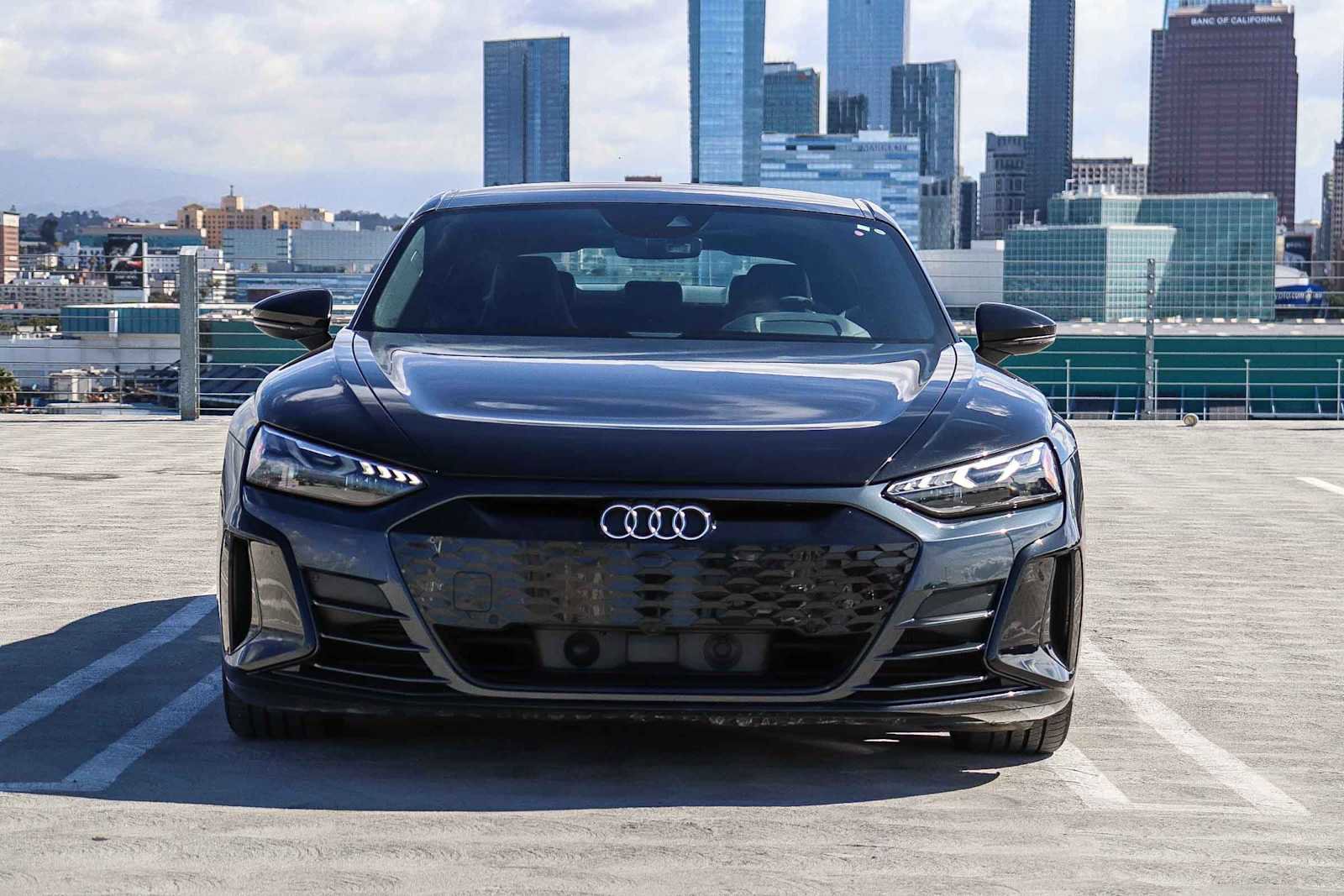 Used 2023 Audi e-tron GT Premium Plus AWD/4WD image 2