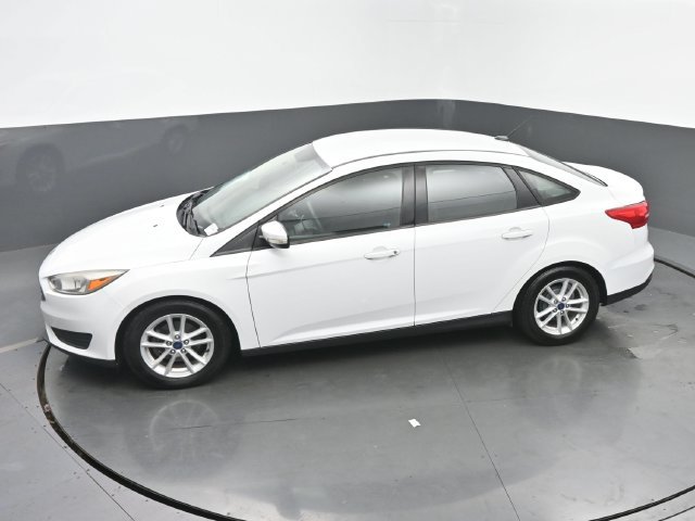 Used 2017 Ford Focus SE FWD image 37