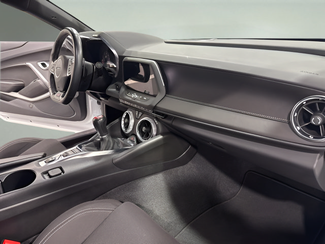 Used 2023 Chevrolet Camaro SS RWD image 27