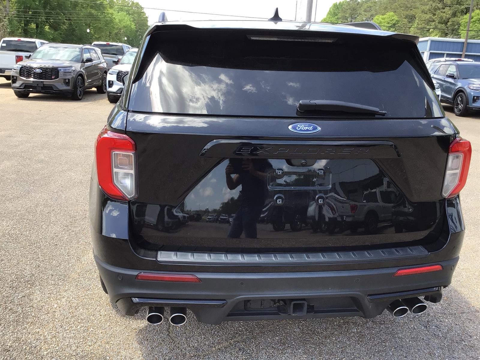 Certified 2023 Ford Explorer ST w/ Equipment Group 401A AWD/4WD image 10
