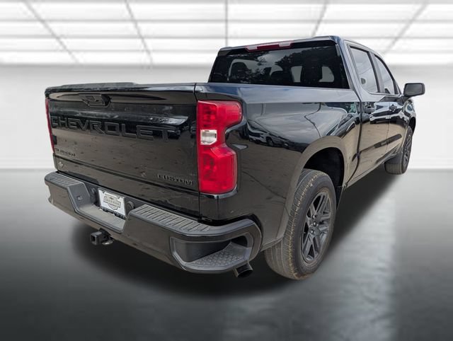New 2026 Chevrolet Silverado 1500 Custom w/ LPO, Dark Essentials Package RWD image 26