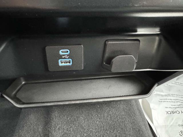 Used 2023 Ford F150 XLT image 18