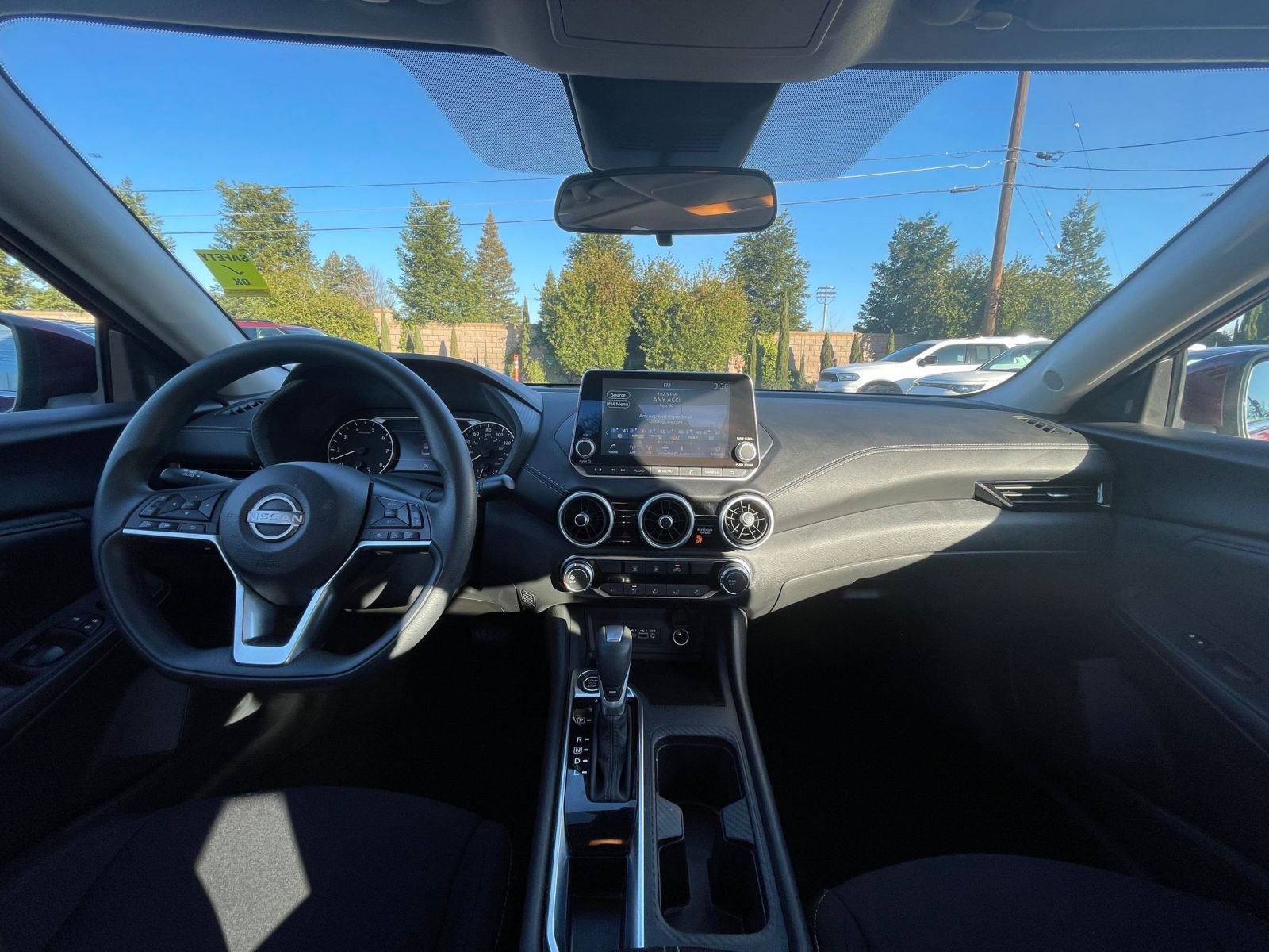 Used 2025 Nissan Sentra SV image 28