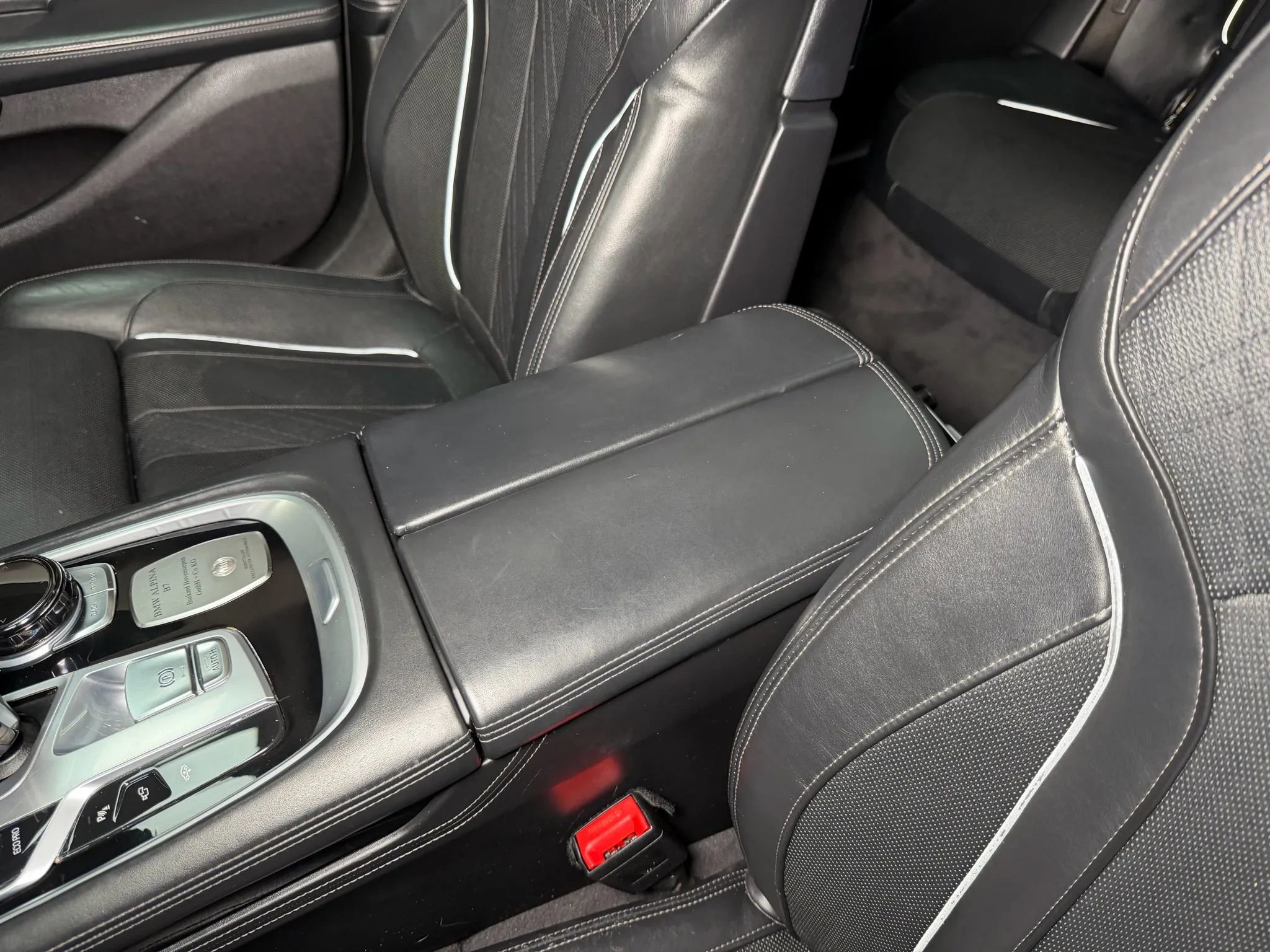 Used 2017 BMW 750i xDrive image 47