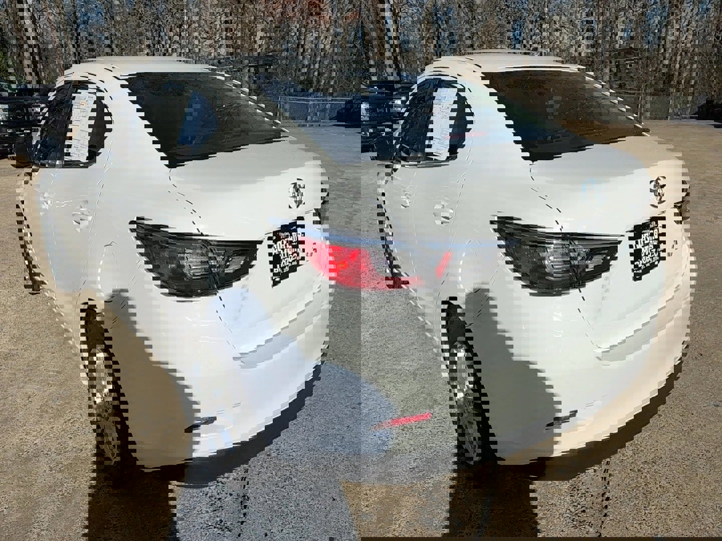 Used 2017 Toyota Yaris iA image 11