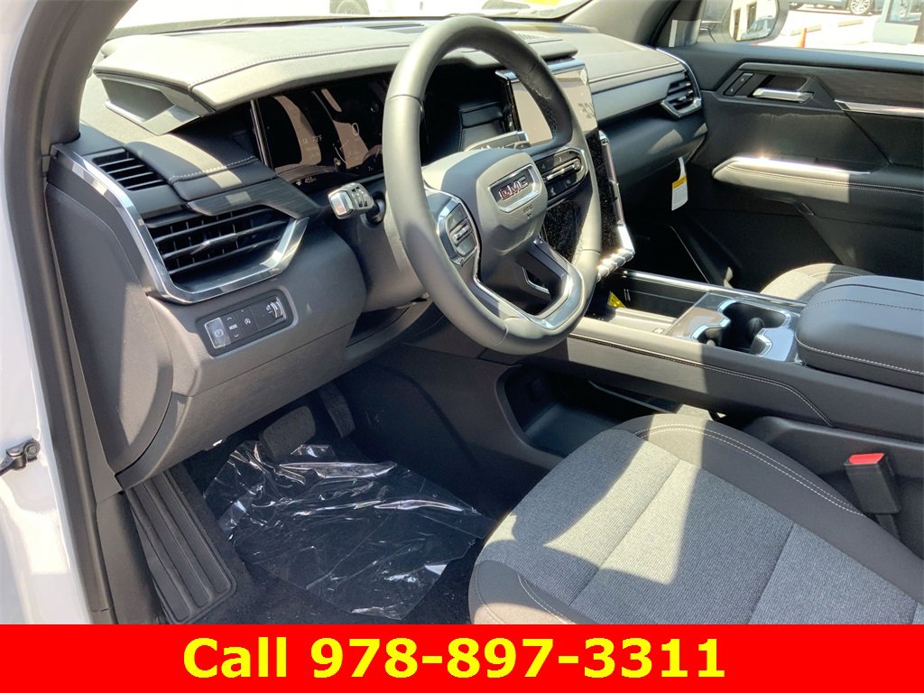 New 2025 GMC Acadia Elevation image 12