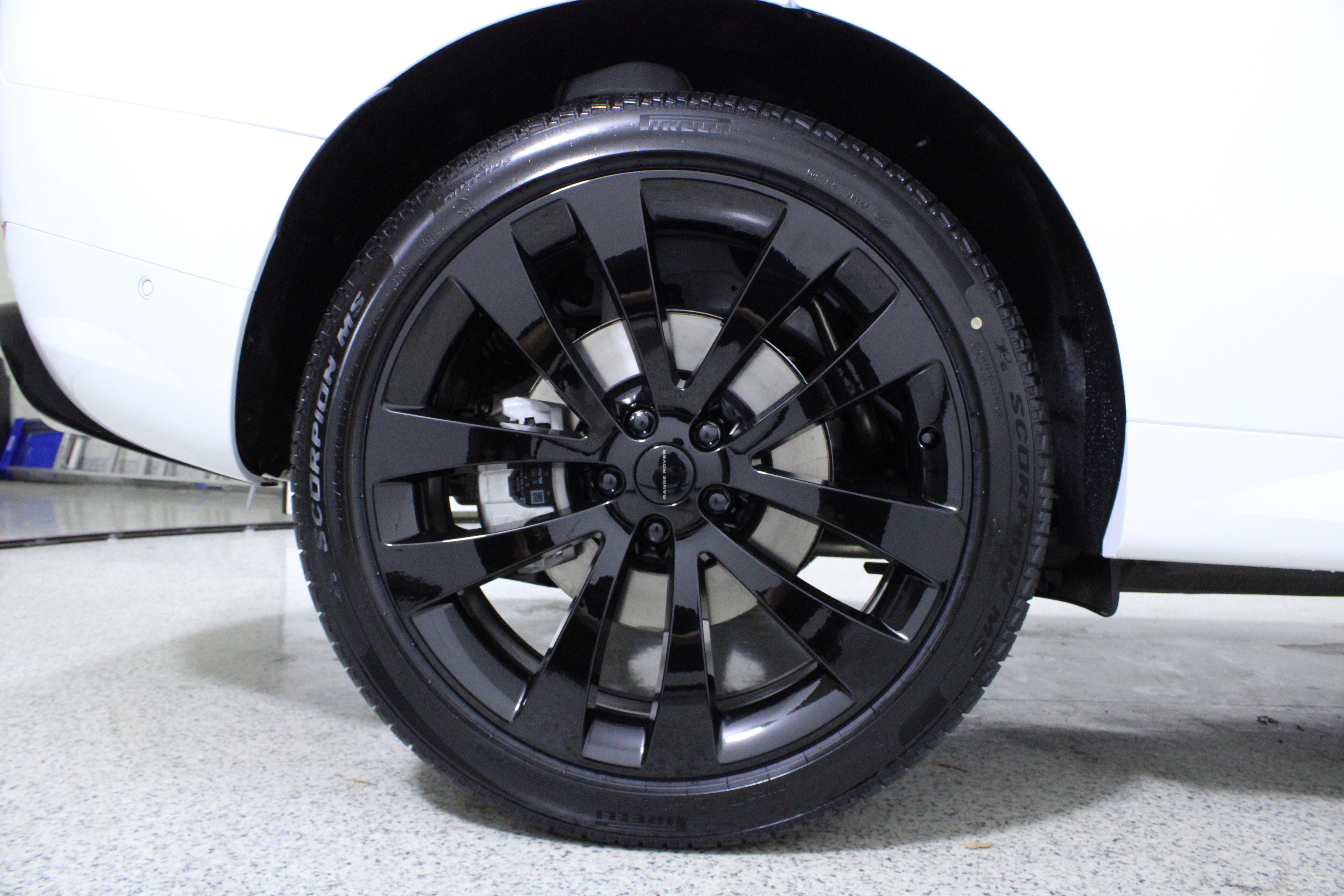 New 2026 Land Rover Range Rover Sport Dynamic SE image 8