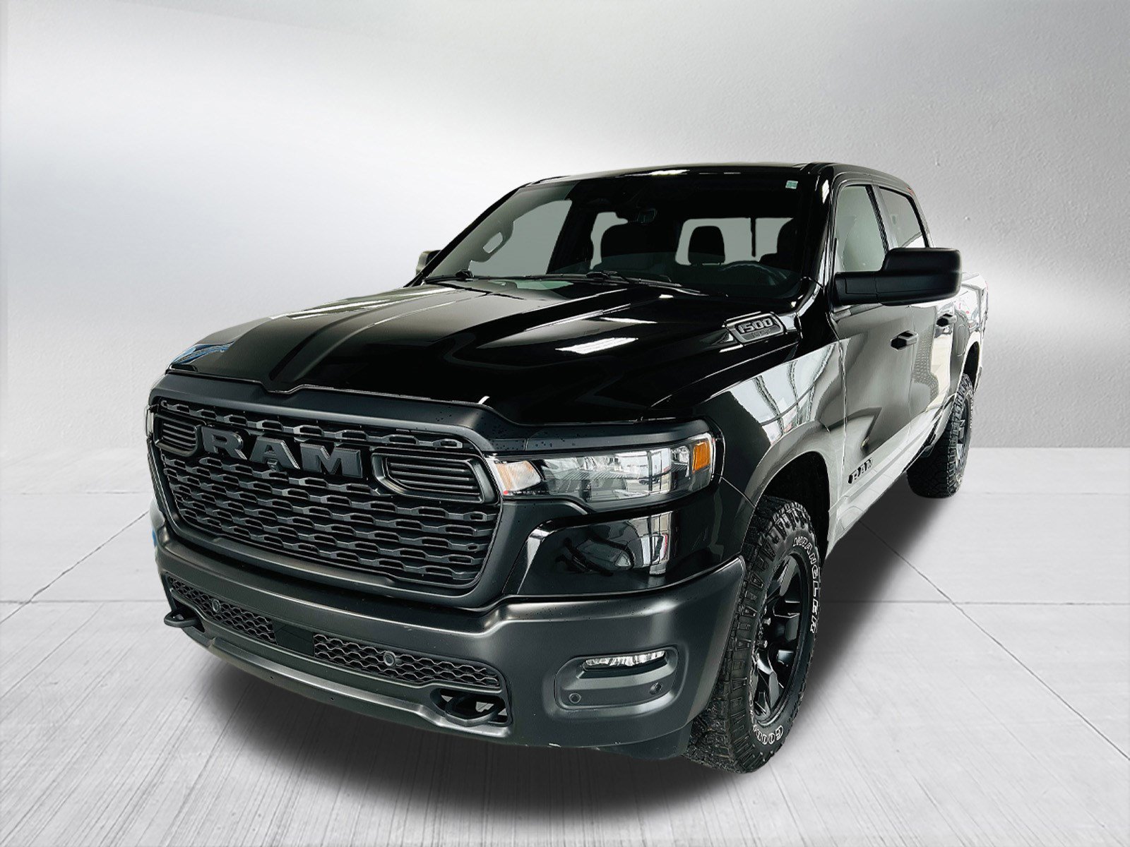 Used 2025 RAM 1500 Warlock AWD/4WD image 1