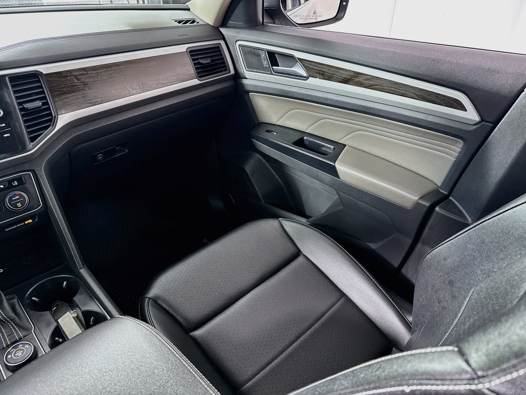 Used 2021 Volkswagen Atlas SE w/ Panoramic Sunroof Package AWD/4WD image 23