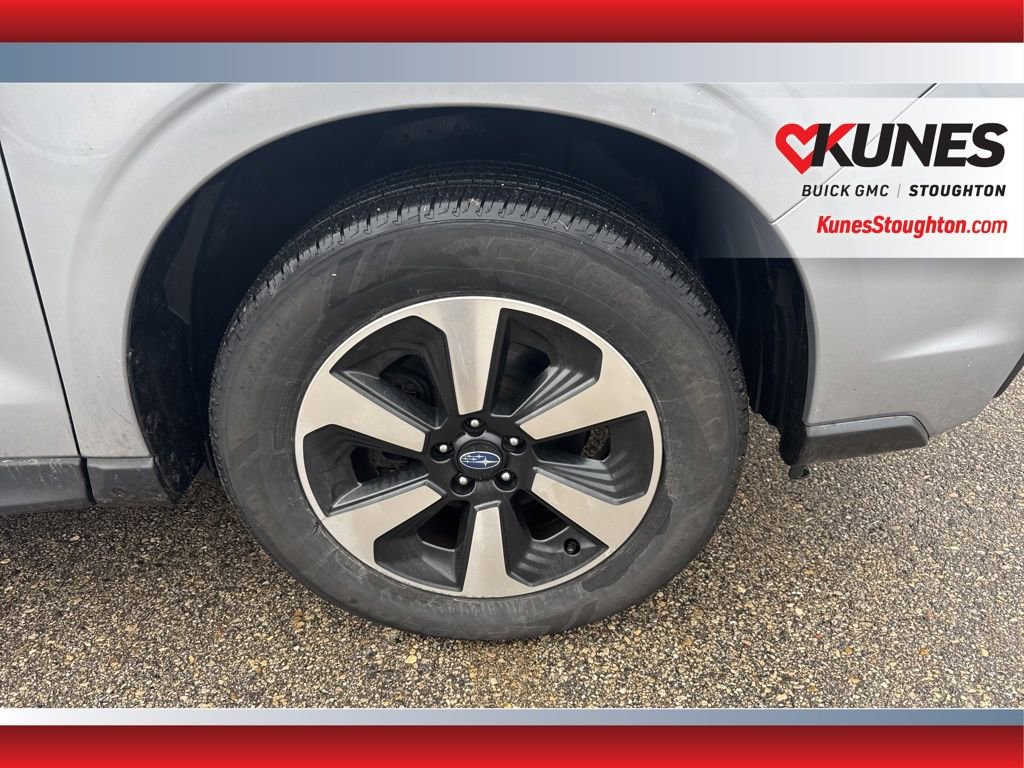 Used 2017 Subaru Forester 2.5i Premium w/ All-Weather Package AWD/4WD image 14