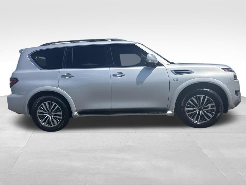 Used 2022 Nissan Armada SL w/ Captain's Chairs Package AWD/4WD image 2