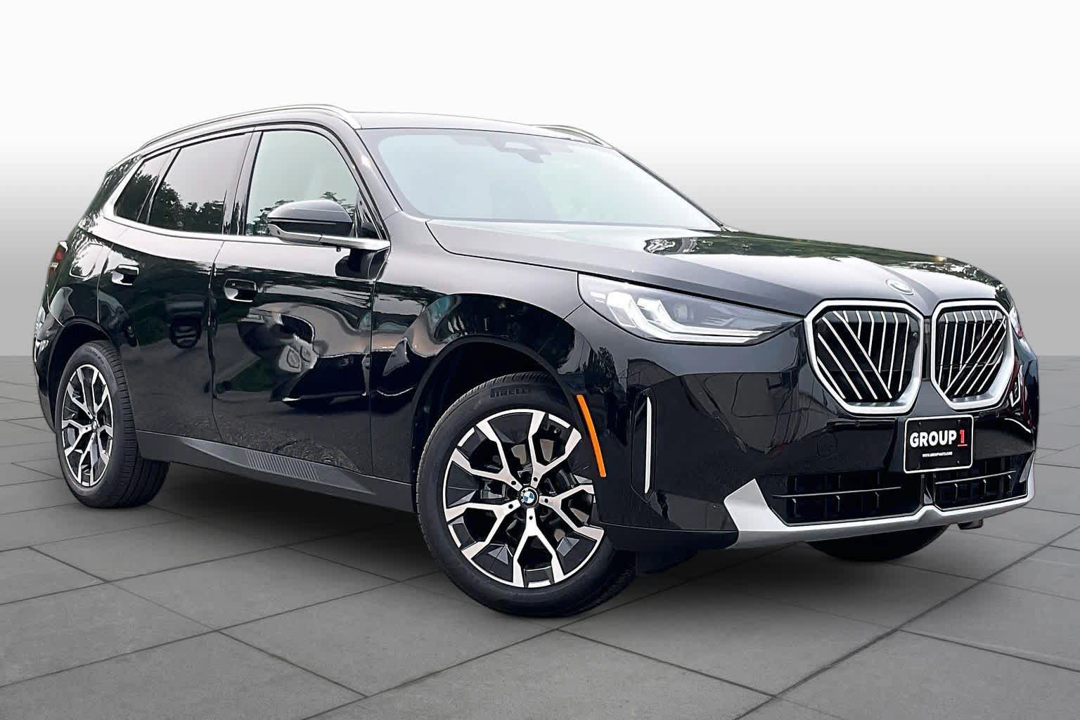 Used 2026 BMW X3 xDrive30i w/ Premium Package AWD/4WD image 2