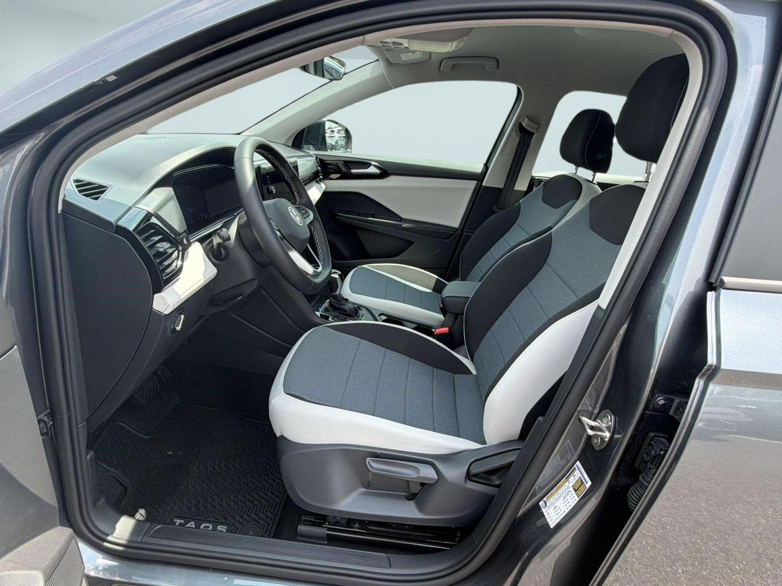New 2026 Volkswagen Taos S FWD image 5