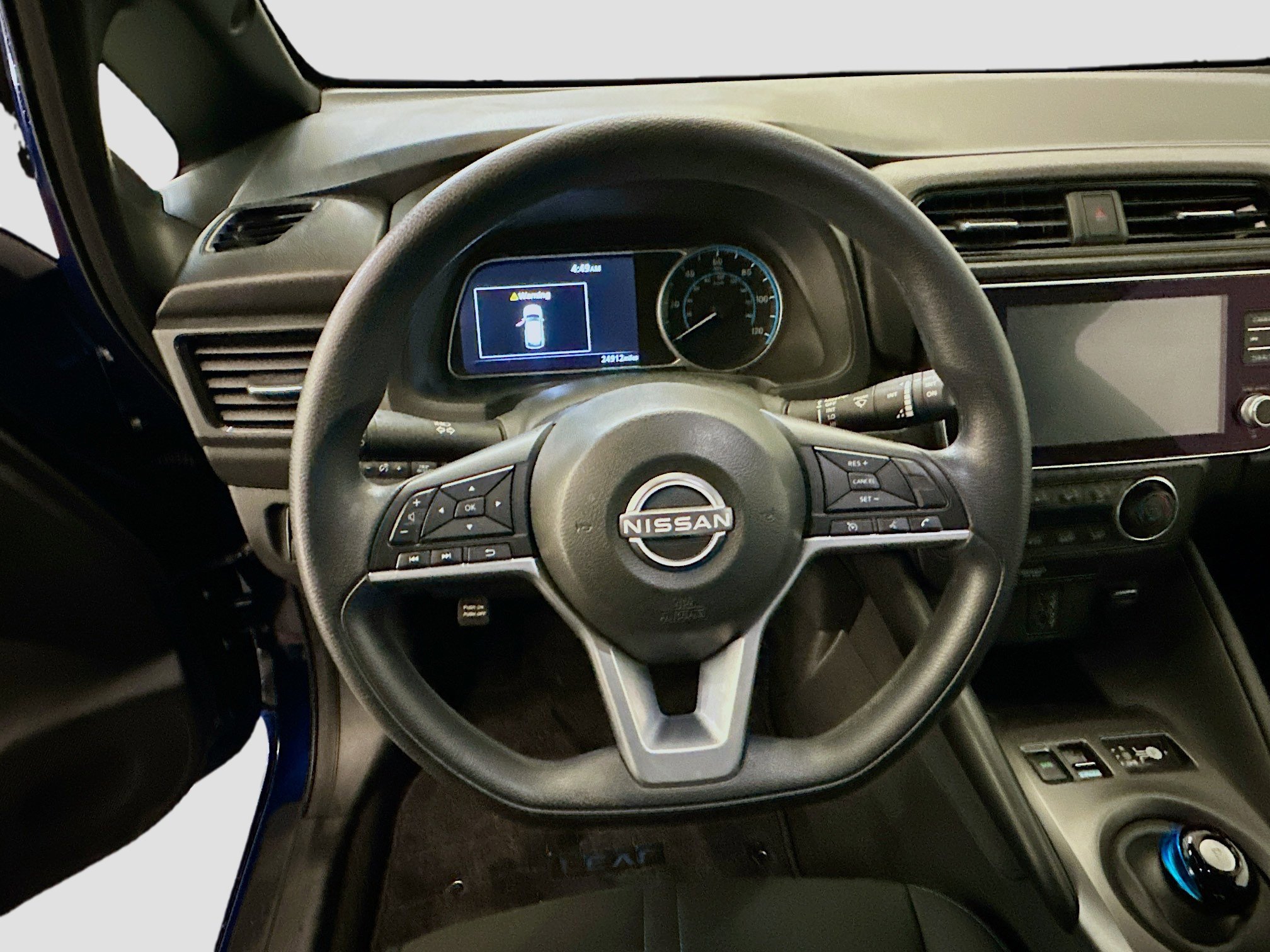 Used 2024 Nissan Leaf S FWD image 18