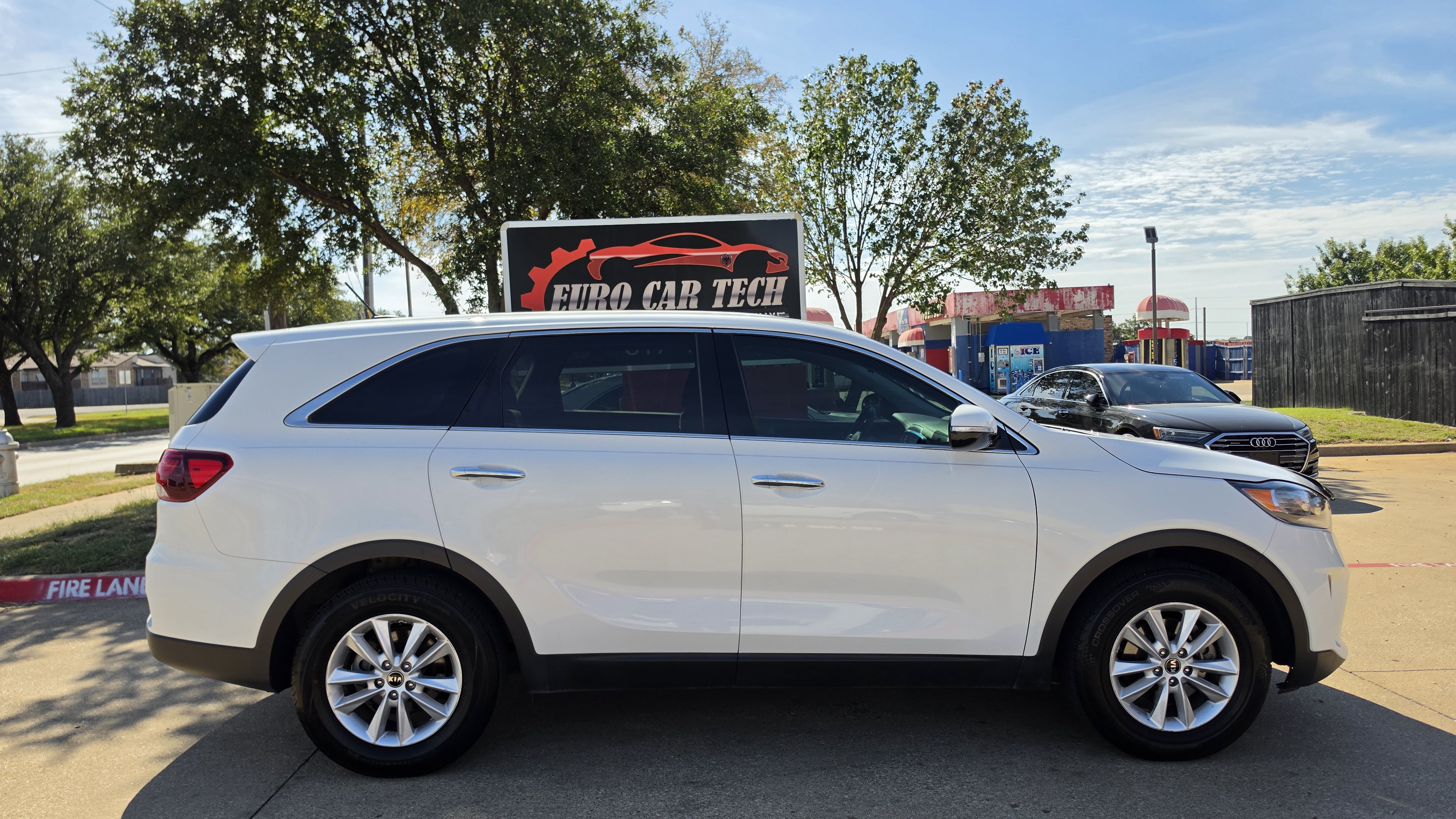 Used 2020 Kia Sorento L FWD image 7