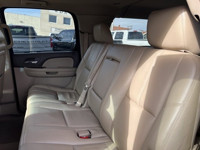 Used 2012 Chevrolet Suburban LT w/ Luxury Package image 28