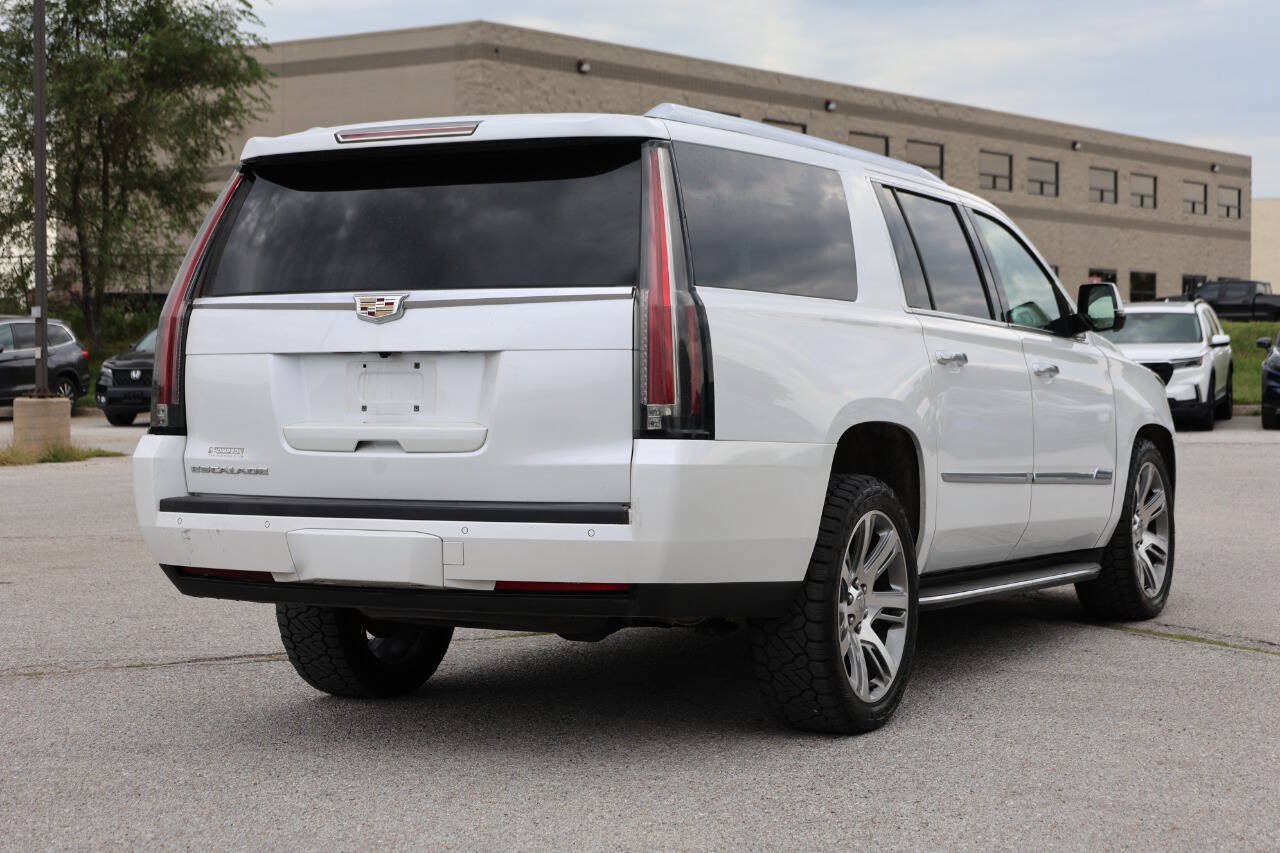 Used 2016 Cadillac Escalade ESV Premium AWD/4WD image 9