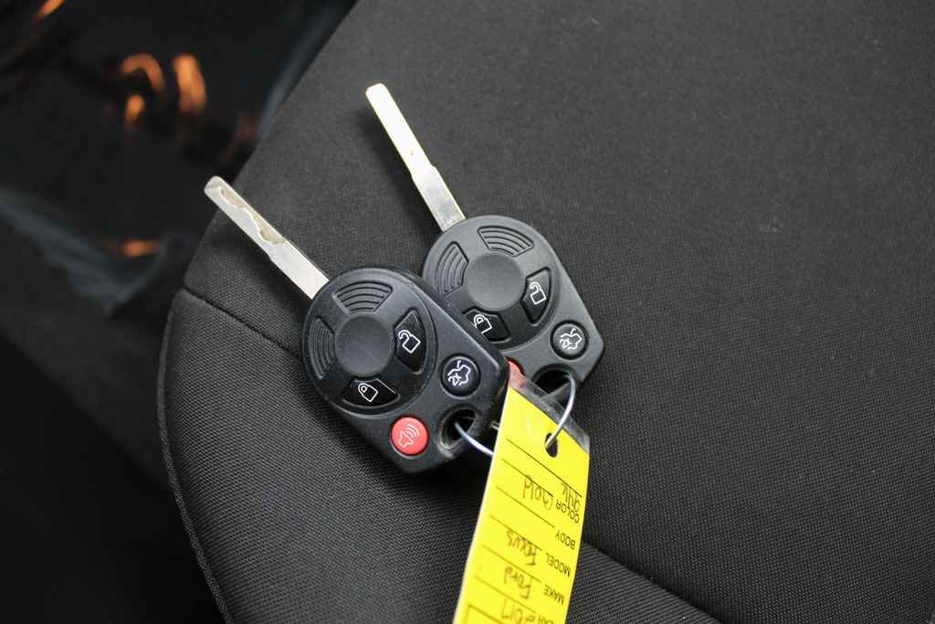 Used 2017 Ford Focus SE w/ Cold Weather Package image 24